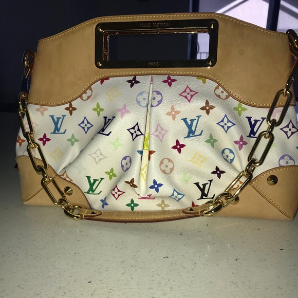 Louis Vuitton shoulder Judy , gently used. - Picture 3 of 4